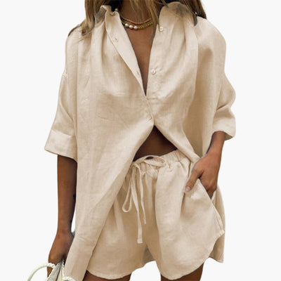 Layla | Set with Top and Shorts