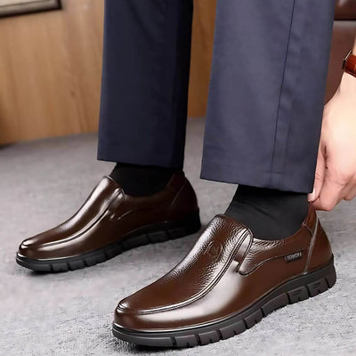 James | Smart Slip-On