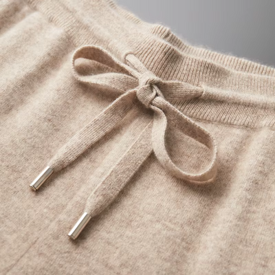 Beaumont's Two-Piece Men’s Set in Cashmere Wool